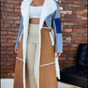 Cowboy splice coat lapel sheepskin lining jean coat available in size large,Xl